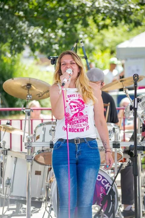 Cindy, Chant
